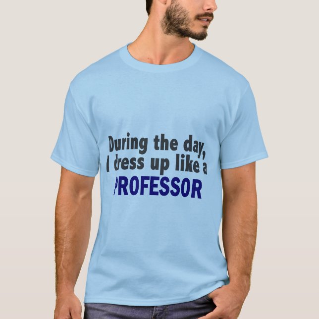 Under dagen klär jag upp något liknande en t shirt (Framsida)