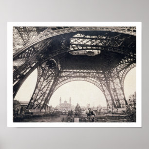 Under det Eiffel torn innan att stiga från "L Poster