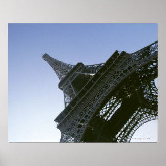 Under Eiffel Torn Poster
