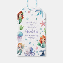 Under Födelsedagsfesten Sjöjungfru av havsytans va