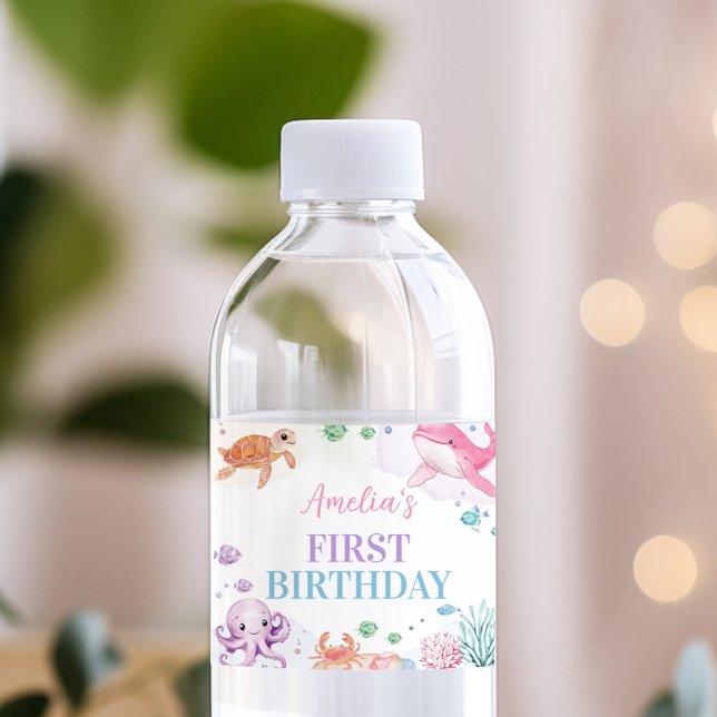 Under Havets dagar födelsedag av havslevande djur Vattenflaskor Etikett (Skapare uppladdad)