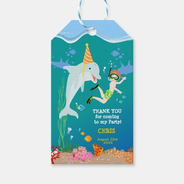 Under havets delfiner och pojkens födelsedagsfest presentetikett (Framsidan)