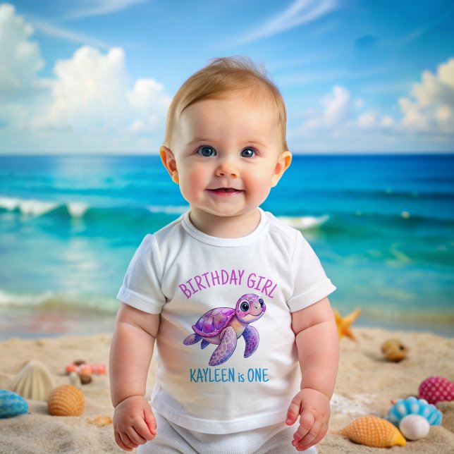 Under havssköldpaddans rosa lila födelsedag flicka t shirt (Under the sea turtle pink purple girls birthday party T-Shirt birthday girl shirt photo props)