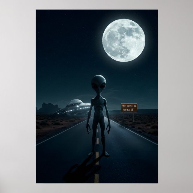 Under Lunar Glow: UFO Crash Landing Poster (Framsidan)