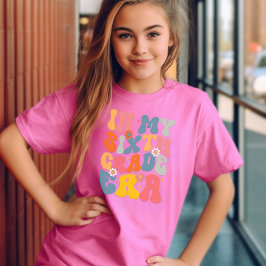 Under min sjätte klass-era t shirt