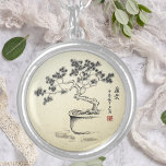 Under min vård silverpläterat halsband<br><div class="desc">Under min hand är en kinesisk penselmålning av min lilla bonsai i traditionell fri stil-teknik (Xie Yi). Bläck på ris papper. En klassisk bläck-målning. Den slutliga utmaningen för den som utformar Bonsai är att avslöja kärnan i träd. Utmaningen för mig var att överföra detta till papper. "Bon-sai" i ord är...</div>