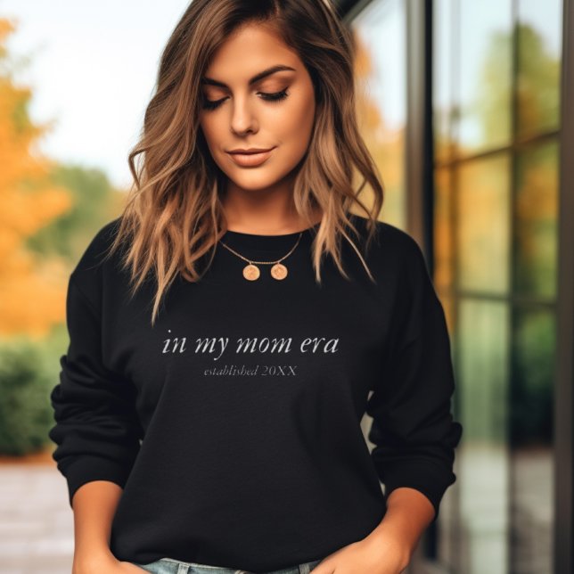 Under mitt Mamma Era-Anpassningsbar år minimalt Ma T Shirt (In My Mom Era Custom Year Minimal Mom Crewneck Sweatshirt)