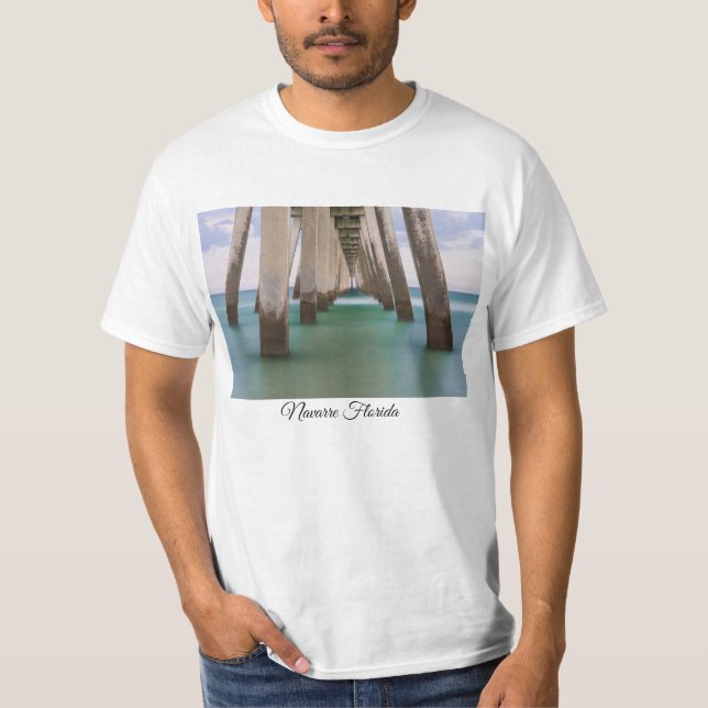 Under Navarre Beach Pier T-Shirt (Framsida)