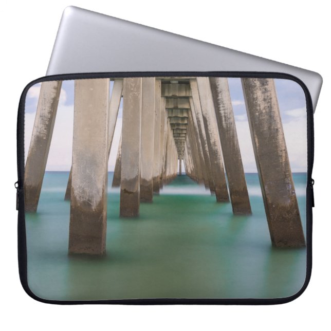 Under Navarre Beach Pierr Laptop Fodral (Framsidan)