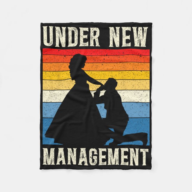 Under New Management Brudgum Bröllop Sängvätning  Fleecefilt (Framsidan)