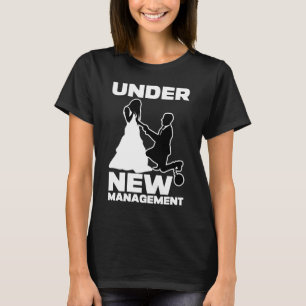 Under Ny Ledning Bröllop Män Sängvätning 1 T Shirt