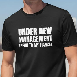Under Ny Ledning Fästmö Citat T Shirt