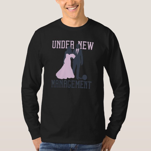 Under Nya Ledning Bröllop Sventrup T Shirt (Framsida)