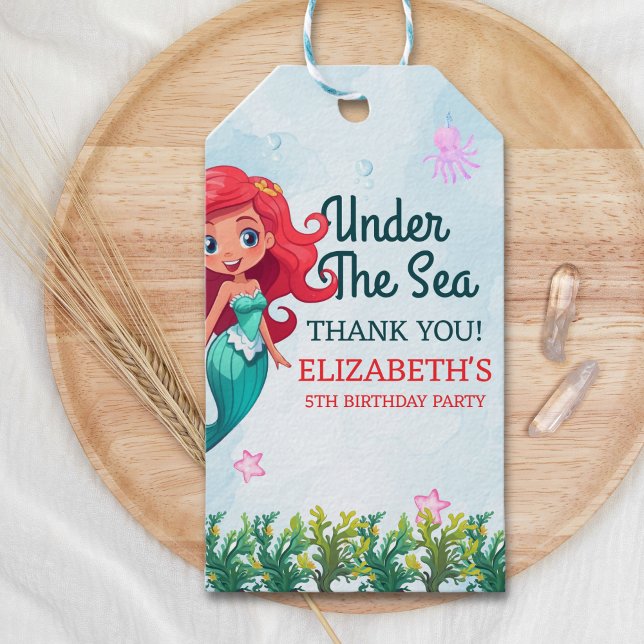 Under the sea Fun Mermaid Birthday Girl Presentetikett (Skapare uppladdad)