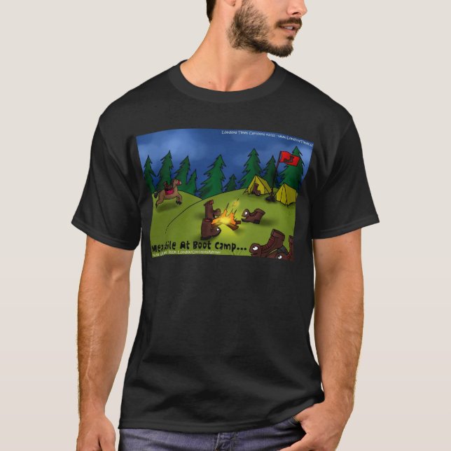 Under tiden @ Boot Camp Funny Tees Cards Gifts OTC Tee Shirt (Framsida)