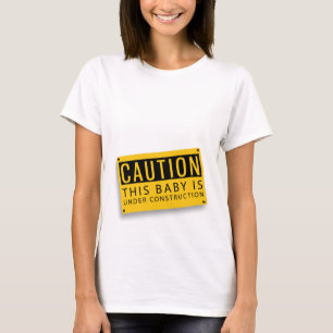 Under uppbyggnad t shirt