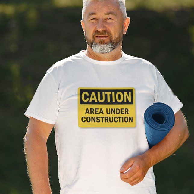 Under uppförande Tee (Skapare uppladdad)