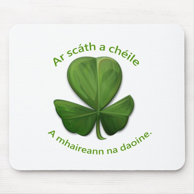 Under varandras tak överlever människor musmatta (Framsidan)