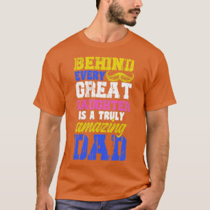 Underbar dotter vid Fantastisk vid dotterbolaget P T Shirt