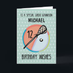 Underbar Grandson 12:e Birthday Lacrosse Sport Per Kort<br><div class="desc">När lacrosse är hans spel kommer det här födelsedagskortet att vara säkert och snälla. Fira din underbara barnsons 12:e-födelsedag med det här anpassadet idrottskort. Diskreta punkter står på ljust grönt bakgrund och ett tvärstreck och boll står på framsidan med nummer 12. Anpassa det med namn för ett minnesvärt kort att...</div>