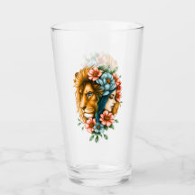 Underbar kvinna vars långa, flytande hår