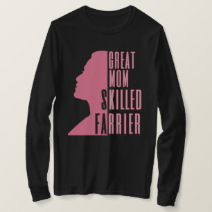 Underbar Mamma-skicklig färjor i Rosa T Shirt
