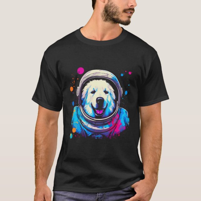 Underbar Pyrenees Hund Funny Astronaut T Shirt (Framsida)