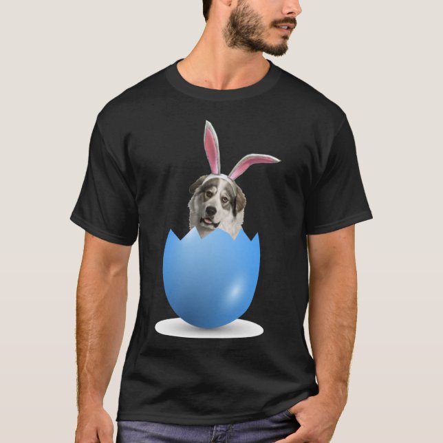 Underbar Pyrenées Hund Påskhare Färgad Egg Huntin T Shirt (Framsida)