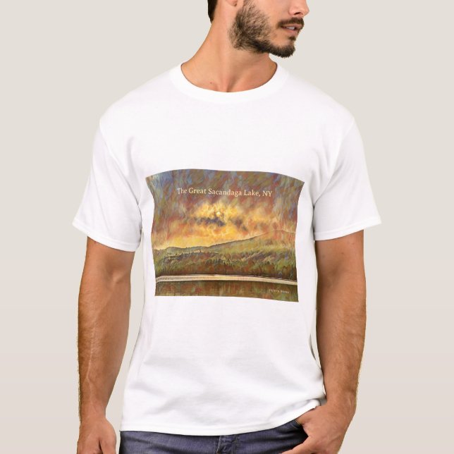 Underbar Sacandaga Sjö Sunrise T-Shirt (Framsida)