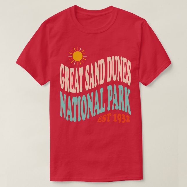Underbar Sand Dunes nationalpark Retro Typography T Shirt (Design framsida)