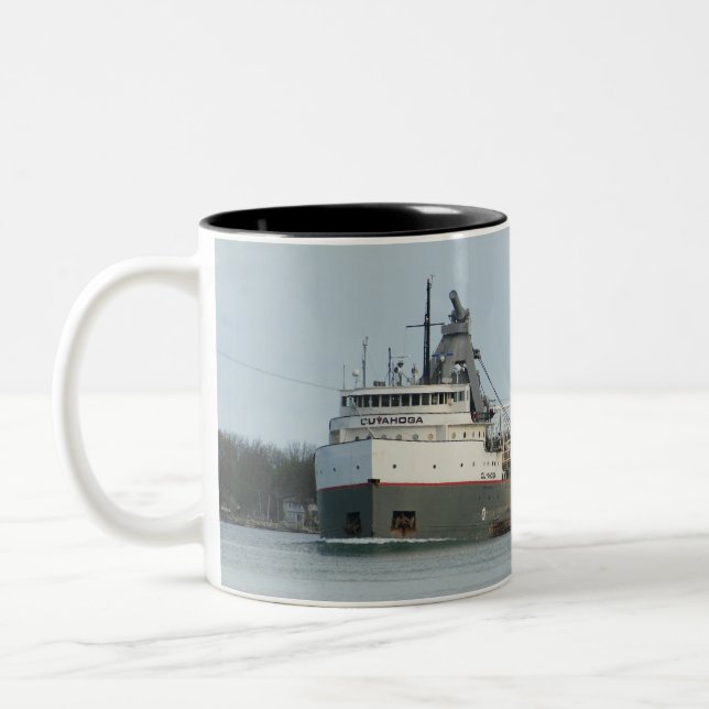 Underbar Sjöar Freighter Cuyahoga Coffee Mugg (Vänster)