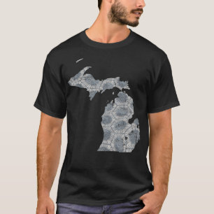Underbar Sjöar Shaped Manar Women Summer Petoskey  T Shirt