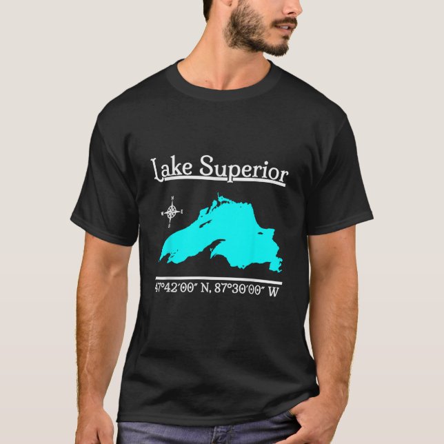 Underbar Sjöar Sjö Superior T Shirt (Framsida)