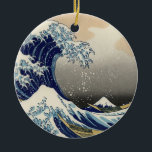 Underbar våg av Kanagawa Oriental Fine Art<br><div class="desc">Vintagens vattenfärg i vad somliga säger är en flodvåg som är på väg att slå Japans kust när fiskare försöker fly i sina båtar. Fuji är i bakgrunden.</div>