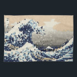 Underbar vågning av 8-bitars Pixel Art från Kanaga Kökshandduk<br><div class="desc">Den Underbara vågen av Kanagawa (神 奈 川 浪 裏) Vintage 8-bitars Pixel Tsunami Art.

Globe Trotters specialiserar sig på idiosynkratiskt bildmaterial från hela världen. Här hittar du unika hälsningskort,  vykort,  Poster,  Mousepads med mera.</div>