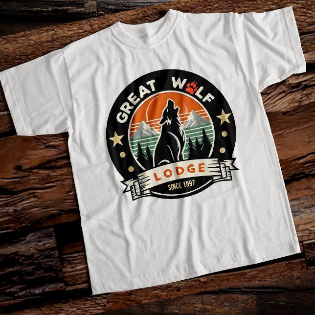 Underbar Varg - djärv vildmarksdesign T Shirt (Skapare uppladdad)