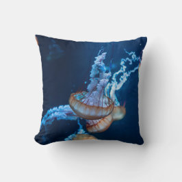 Underbara Jellyfish Kudde