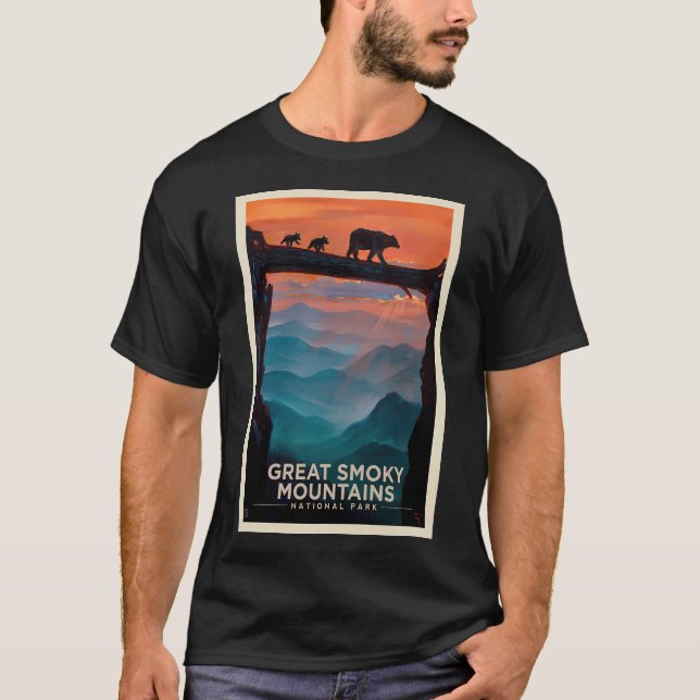 Underbara rökiga bergsområden nationalparken Bear  T Shirt (Framsida)