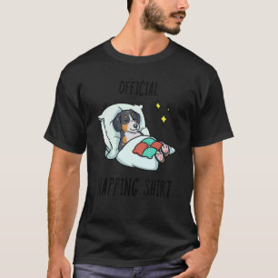 Underbarare Hund i schweiziska bergsområden T Shirt