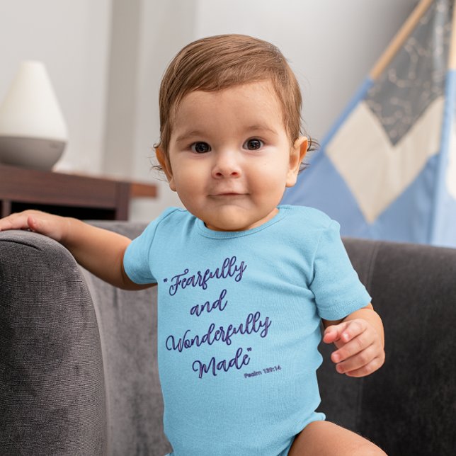 "Underbart och fantastiskt skapad" Bibelvers  T Shirt (Skapare uppladdad)