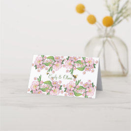 Underbart vattenfärgsäpple, blommor och е från trä placeringskort