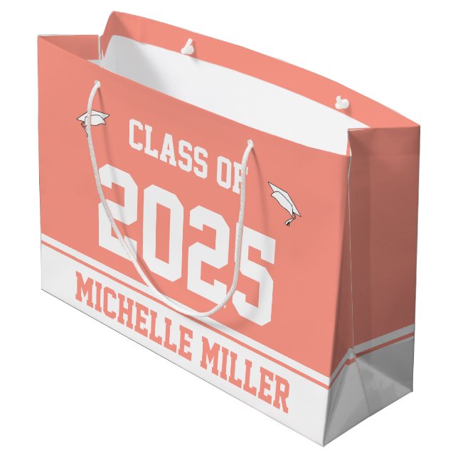 Undergrupp 2025 Student Peachy Rosa and White (Baksidan Vinklad)