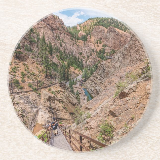 Underlägg av tittar av sju fack i Trappor (Framsidan)