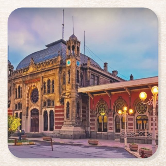 Underlägg uppsättning för vackert scenario (Framsidan)