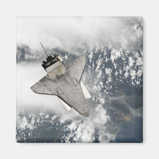 Undersidan av rymdens skyttelsökning magnet (Framsidan)