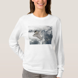 Undersidan av rymdfärjaupptäckten t shirt