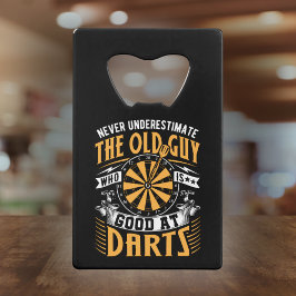 Underskatta aldrig den gamle Bran på Darts Kreditkort Flasköppnare