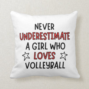 Underskatta aldrig en flicka som kärlek volleybal kudde