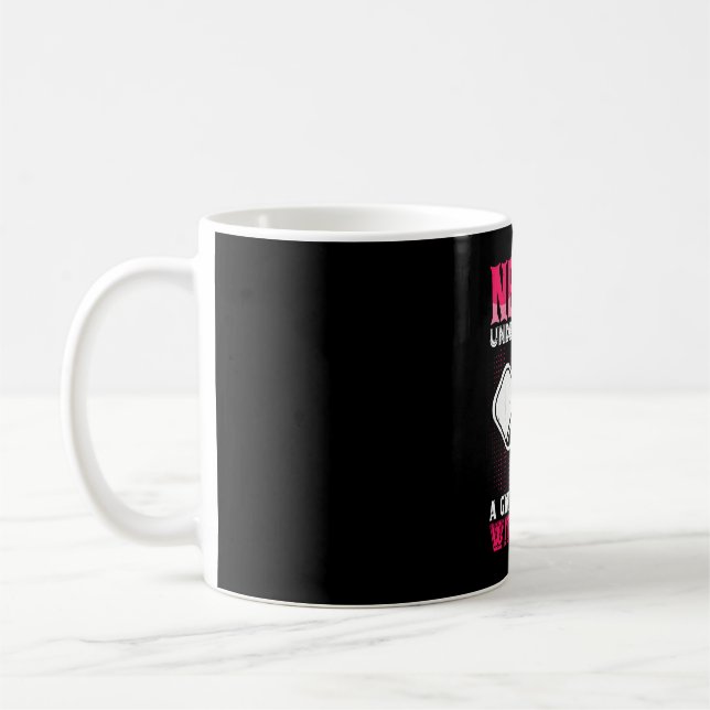 Underskatta aldrig en flicka som leker med Bollar Kaffemugg (Vänster)