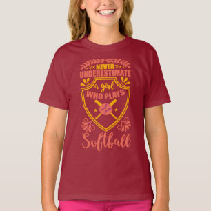 Underskatta aldrig en flicka som spelar softball t shirt